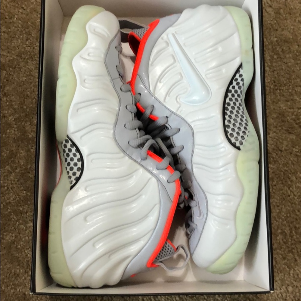 Nike foamposite pro premium “pure platinum”